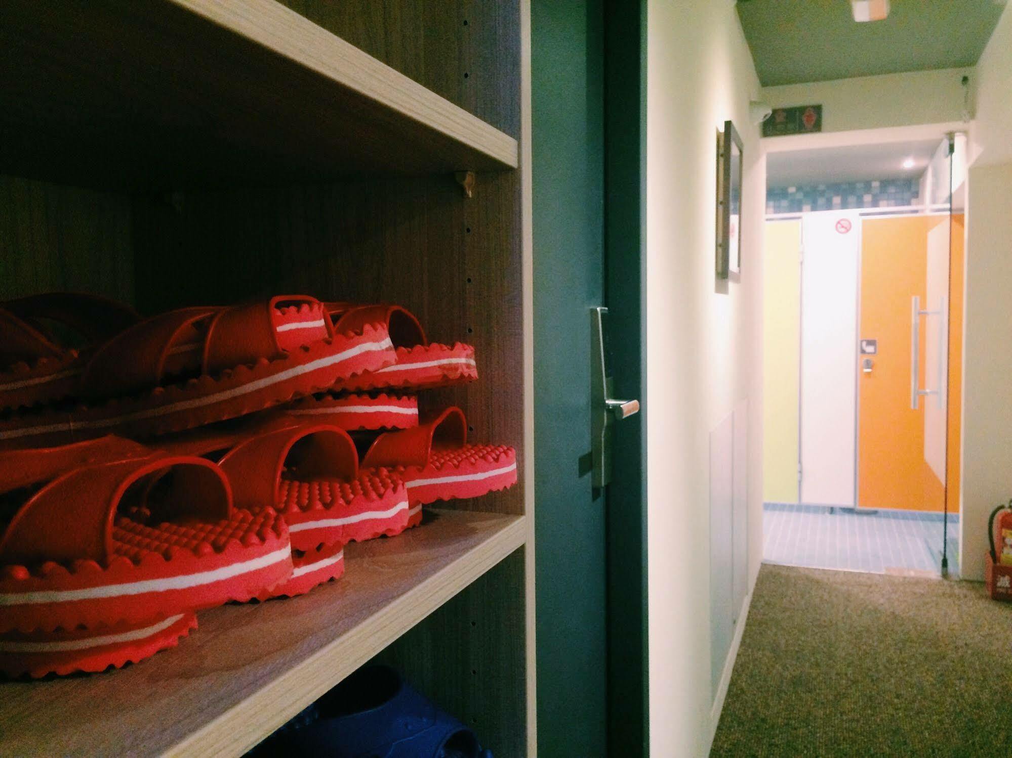 Taipei Livepal Hostel ภายนอก รูปภาพ
