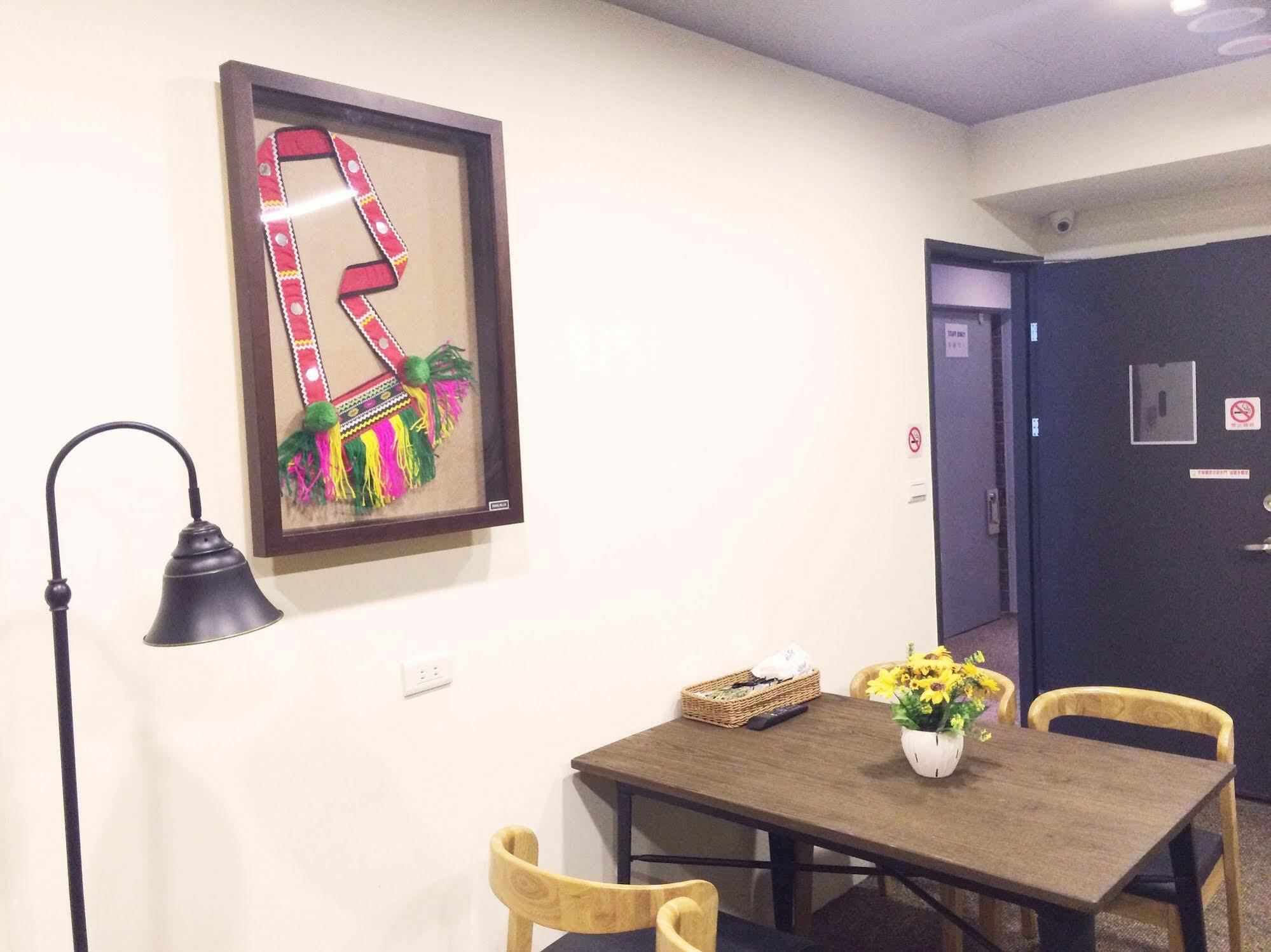 Taipei Livepal Hostel ภายนอก รูปภาพ
