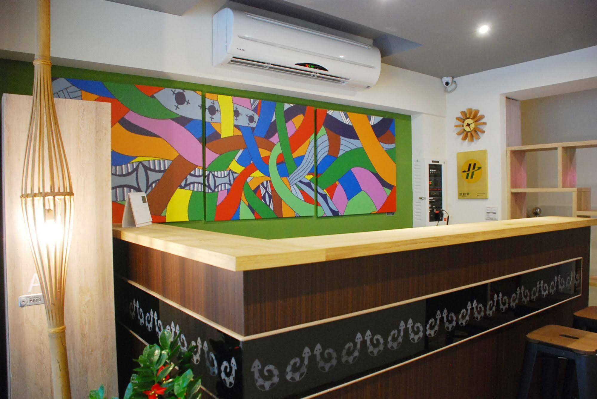 Taipei Livepal Hostel ภายนอก รูปภาพ