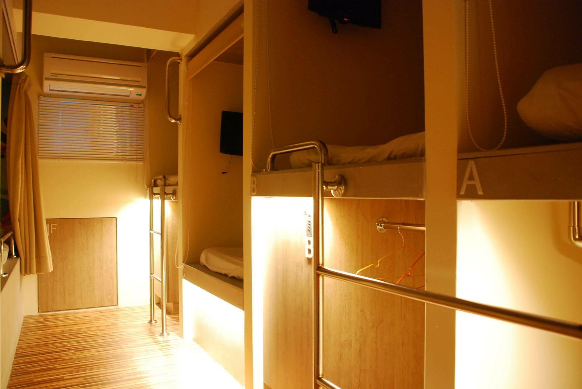 Taipei Livepal Hostel ภายนอก รูปภาพ