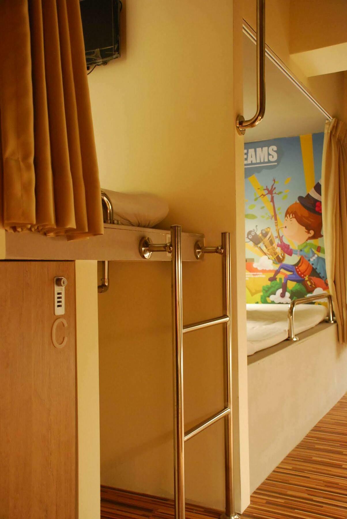 Taipei Livepal Hostel ภายนอก รูปภาพ